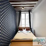 Urban Flat 108 - Classic Parisian 4 Bdr Flat