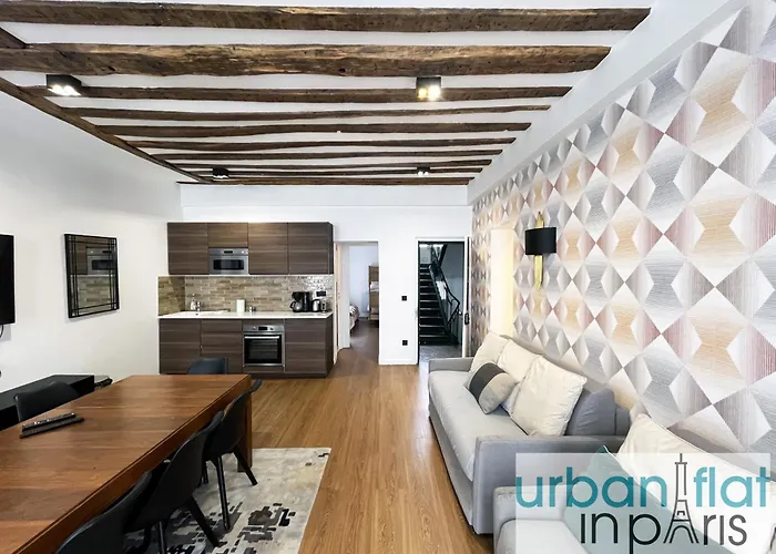 Urban Flat 108 - Classic Parisian 4 Bdr Flat